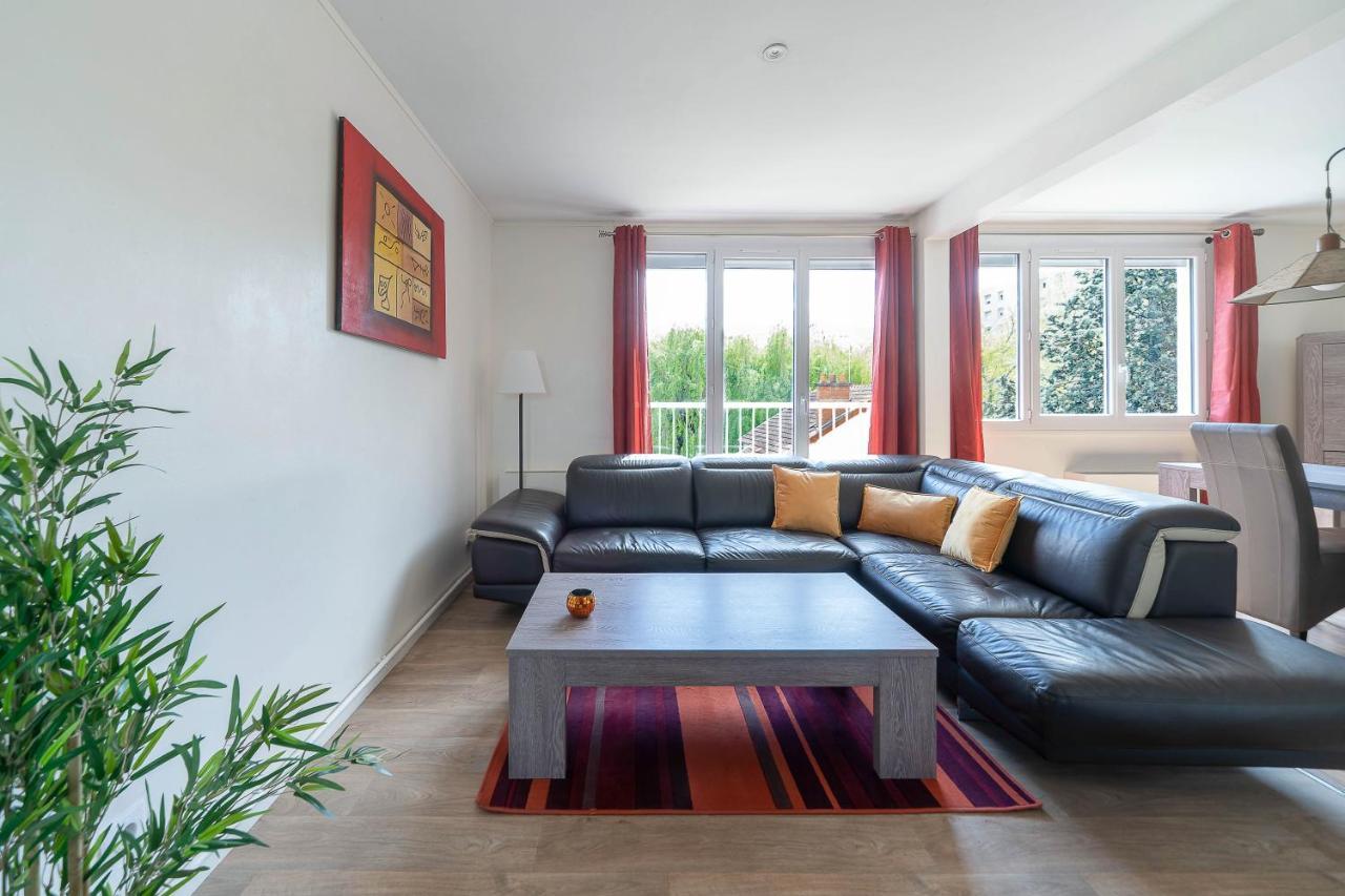Le Raymond - Appartement Proche Du Centre Sportif, Des Rives De L'Allier Et Du Centre-Ville - Parking ヴィシー エクステリア 写真