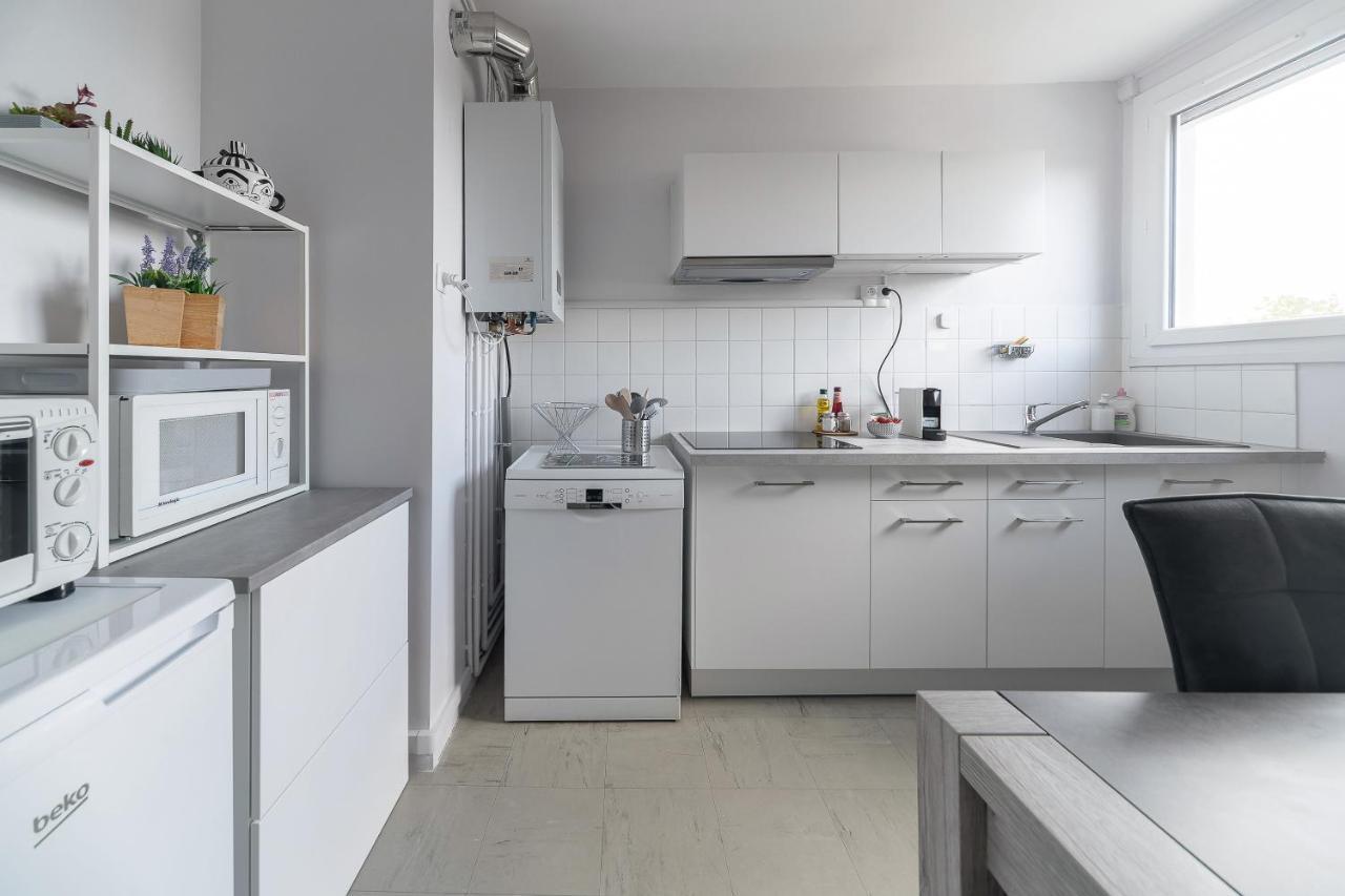 Le Raymond - Appartement Proche Du Centre Sportif, Des Rives De L'Allier Et Du Centre-Ville - Parking ヴィシー エクステリア 写真